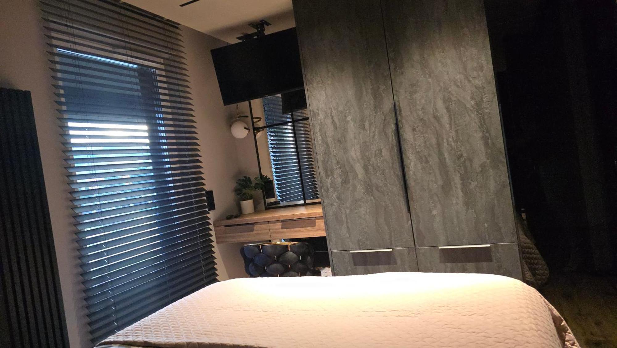 Apartament Dark Prestige New ! - Dostep 24H, Projektor , Garaz Podziemny , Klimatyzacja , Duzy Taras เคียลเซ ภายนอก รูปภาพ